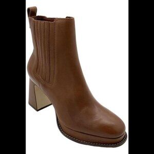 Bernardo Women's Nicola Split Tan Leather